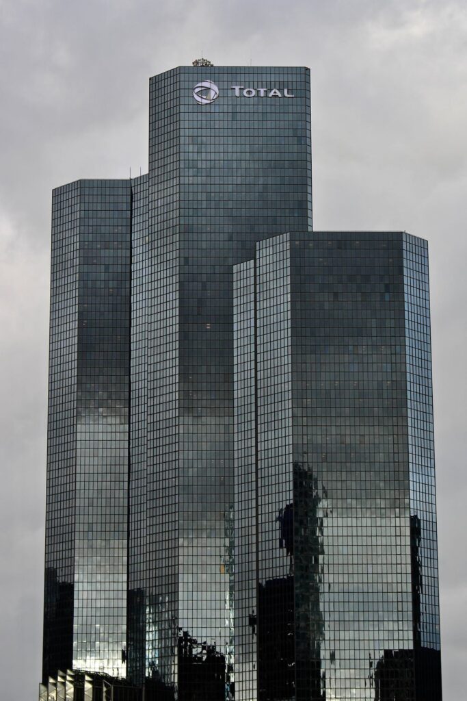 tour total la defense